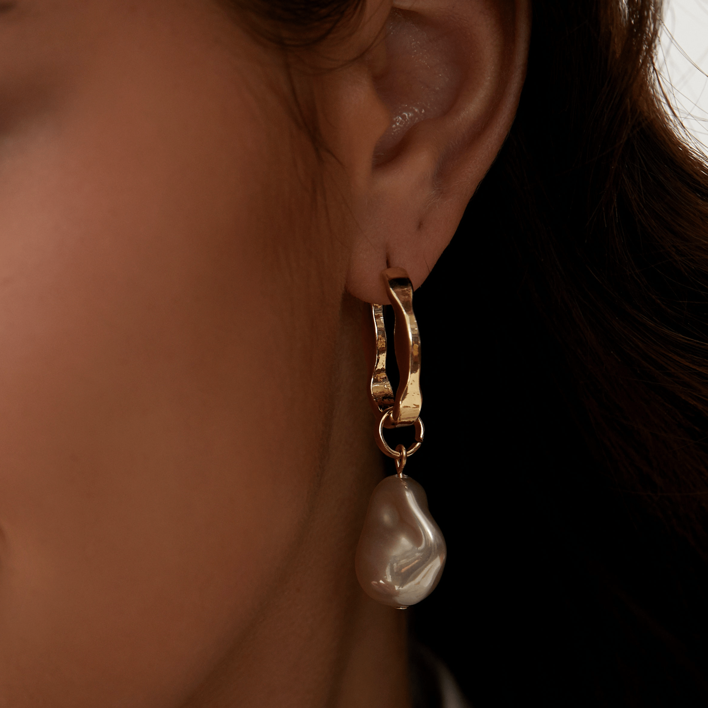 Baroque Pearl Earrings - 