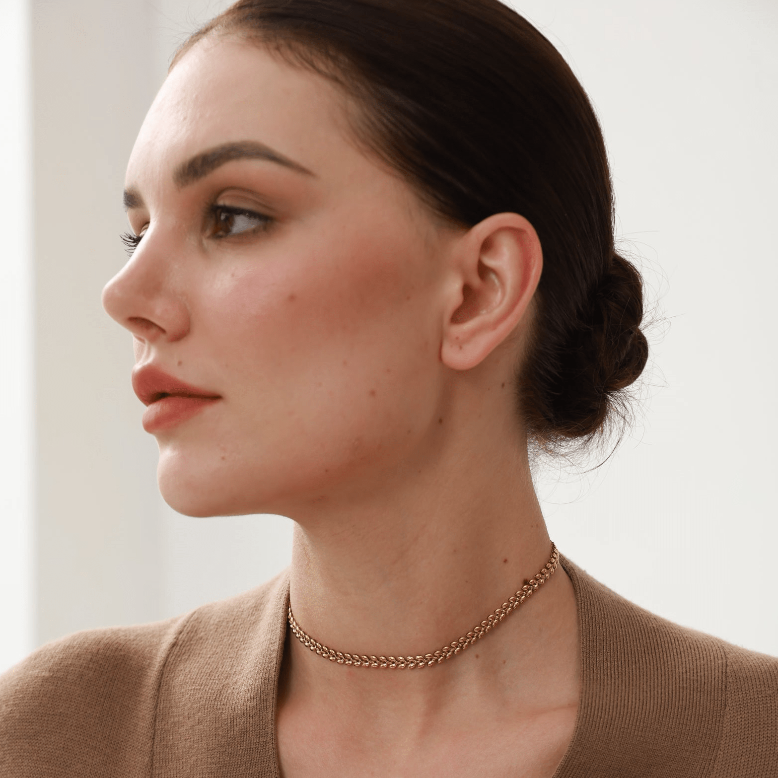 Serene Leaf Choker - 