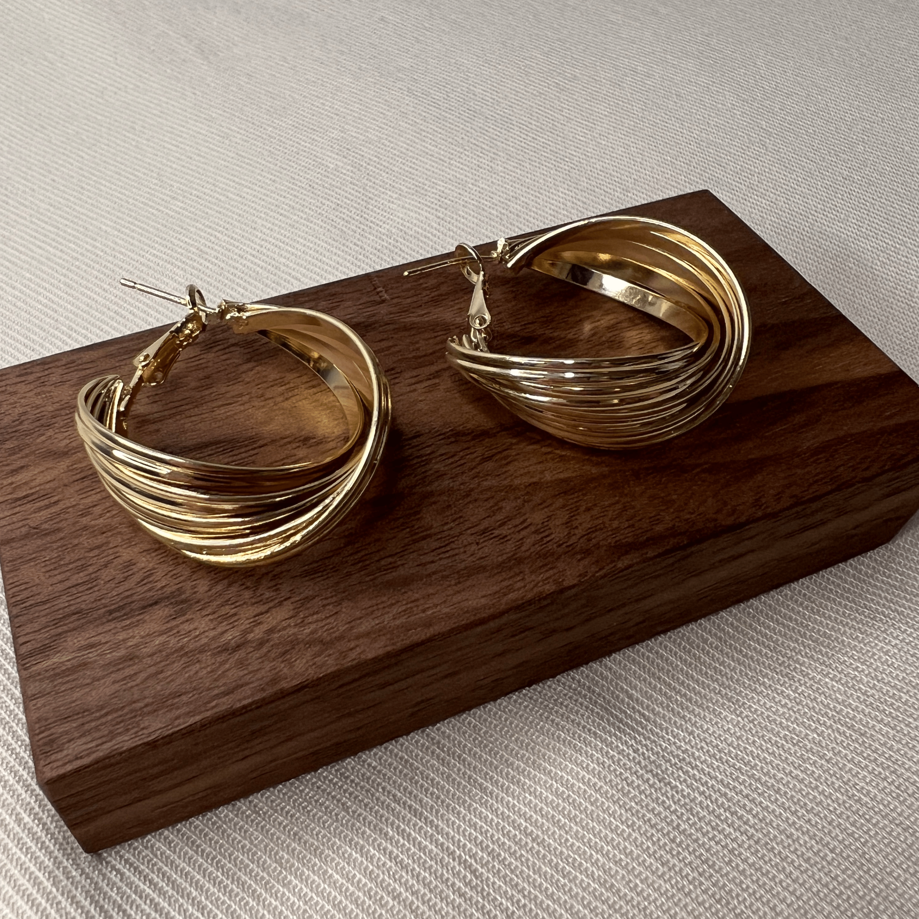 Weave Hoop Earrings - 